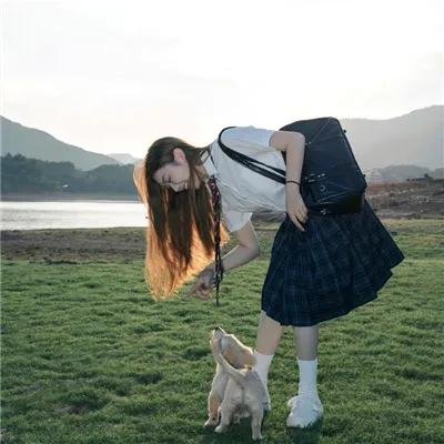 花园里的萤火虫